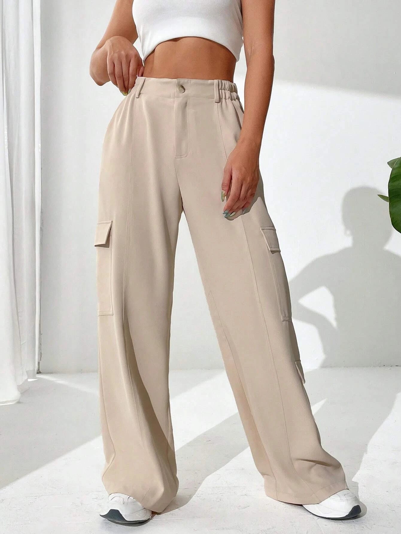 Flap Pocket Side Cargo Pants Style 7 – pocket detail close-up