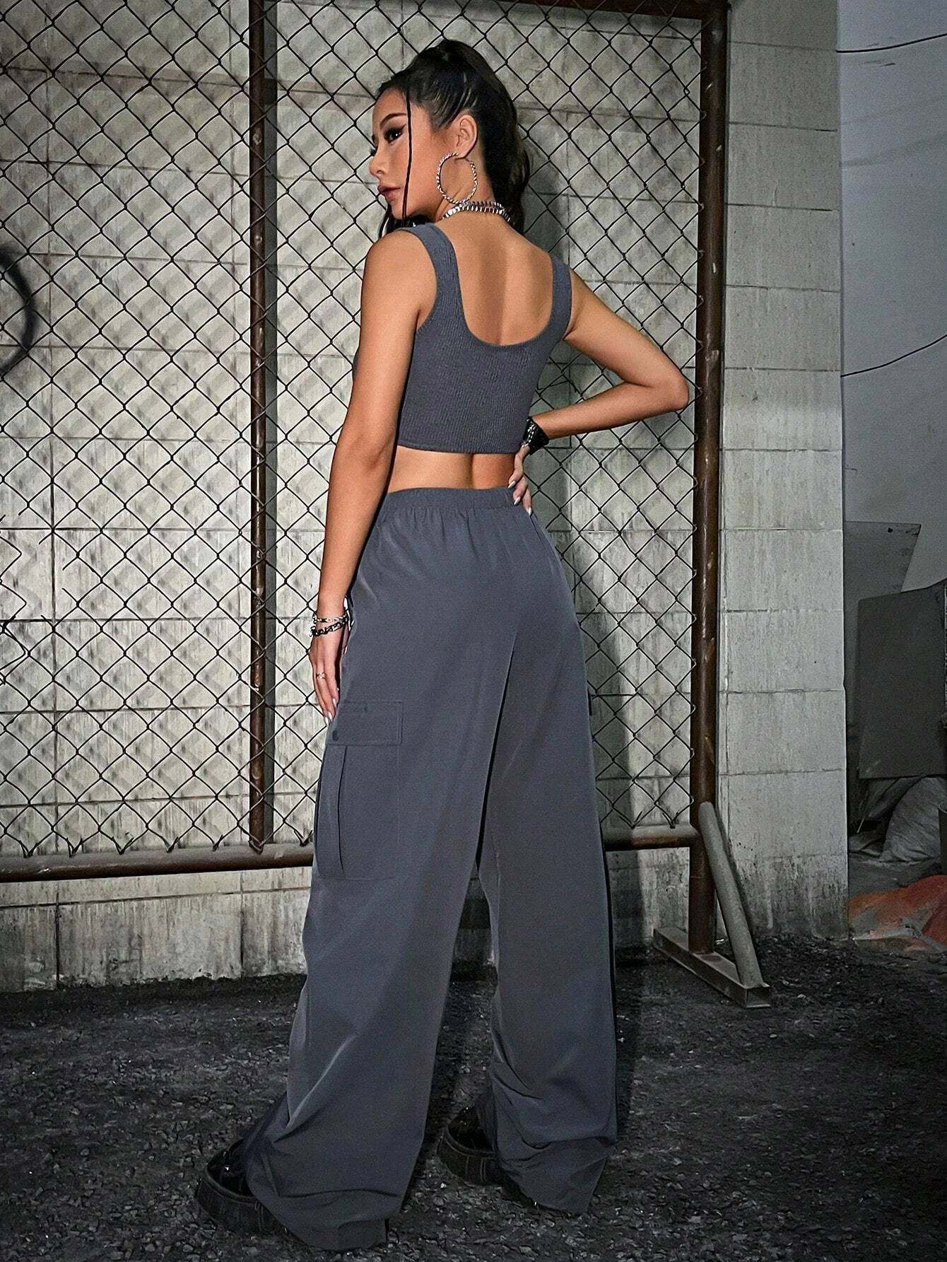 Tank Top And Flap Pocket Cargo Pants – back view detail