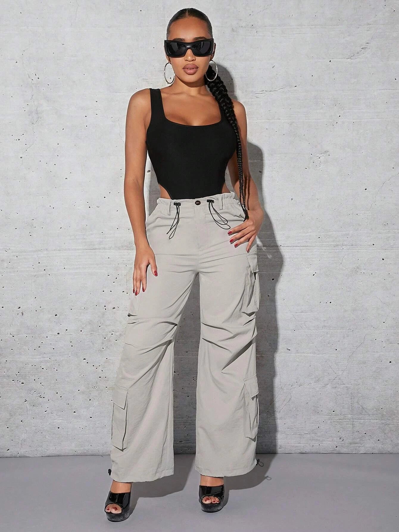 Drawstring Flap Pocket Cargo Pant – side profile view