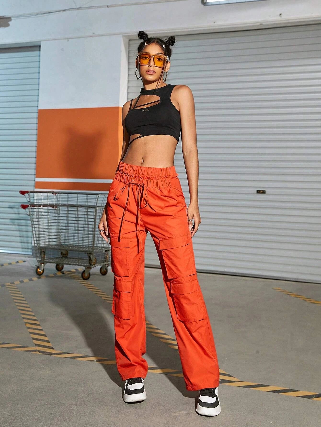 Waist Flap Pocket Cargo Pants – waistband detail