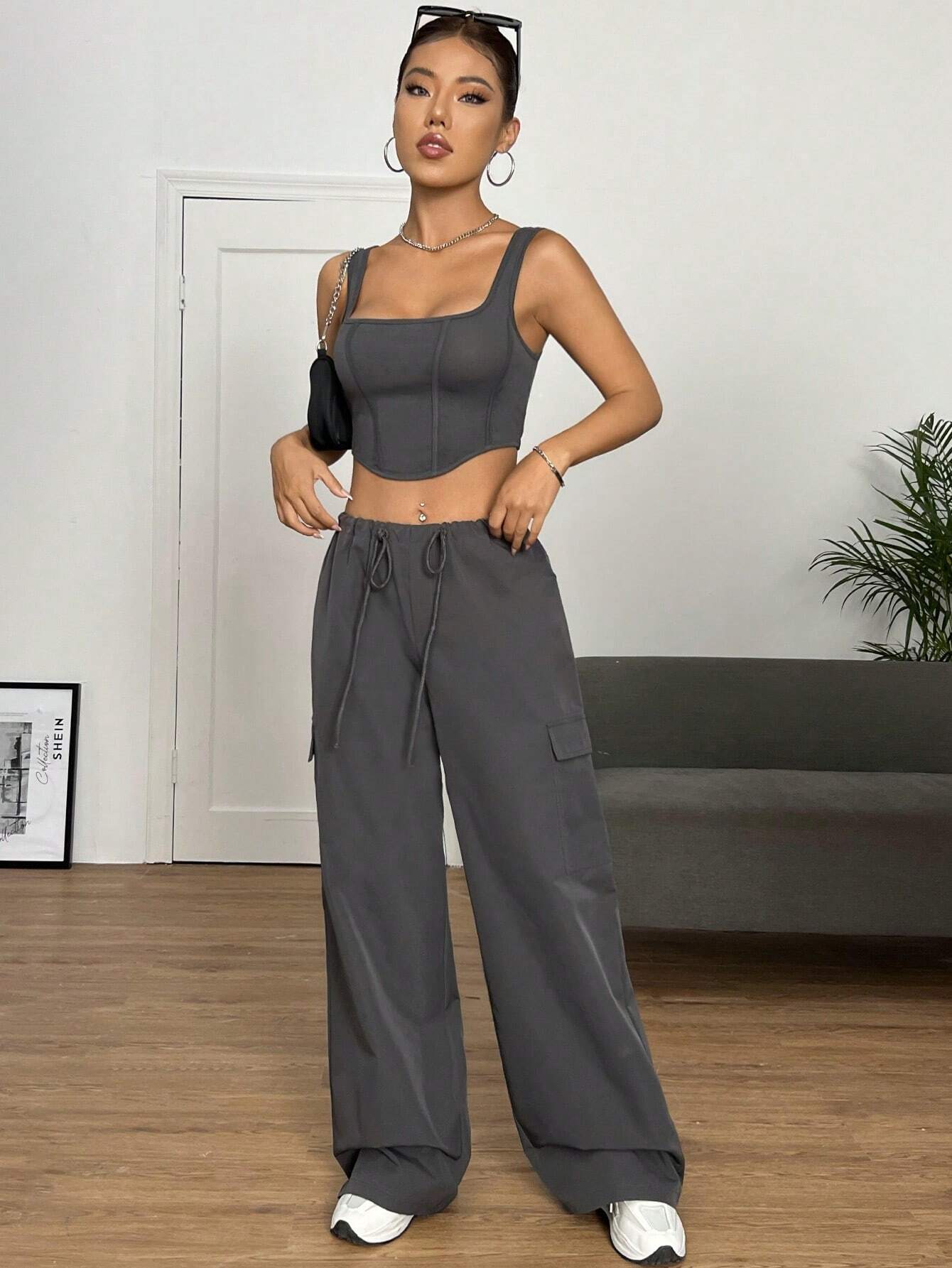 Crop Tank Top And Pocket Cargo Pants – back view detail