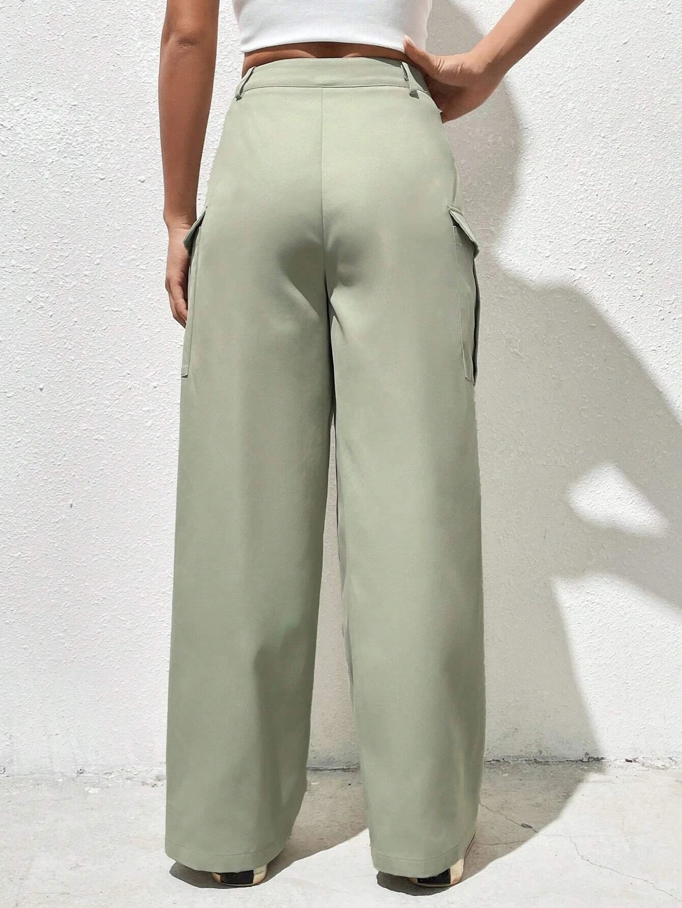 Solid Color Flap Pocket Side Cargo Pants – side profile view