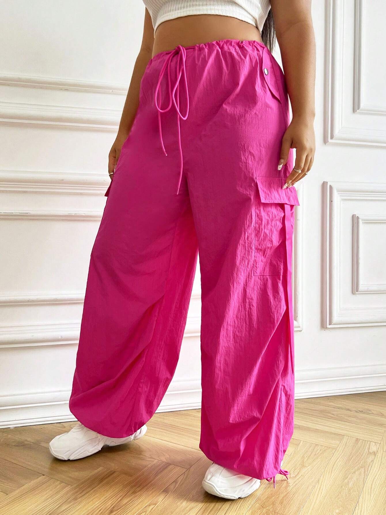 Drawstring Waist Flap Pocket Side Cargo Pants Style 1 – back view detail