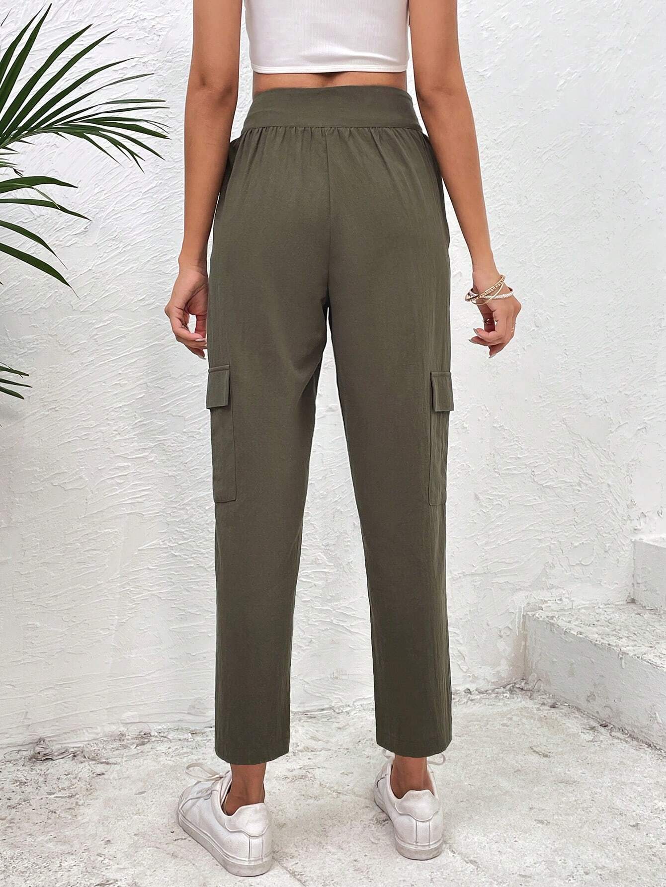 Solid Color Flap Pocket Side Cargo Pants Style 2 – back view detail