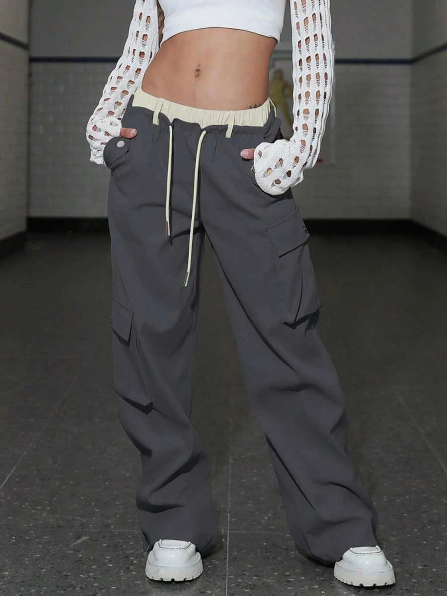Double Waisted Flap Pocket Cargo Pants – pocket detail close-up