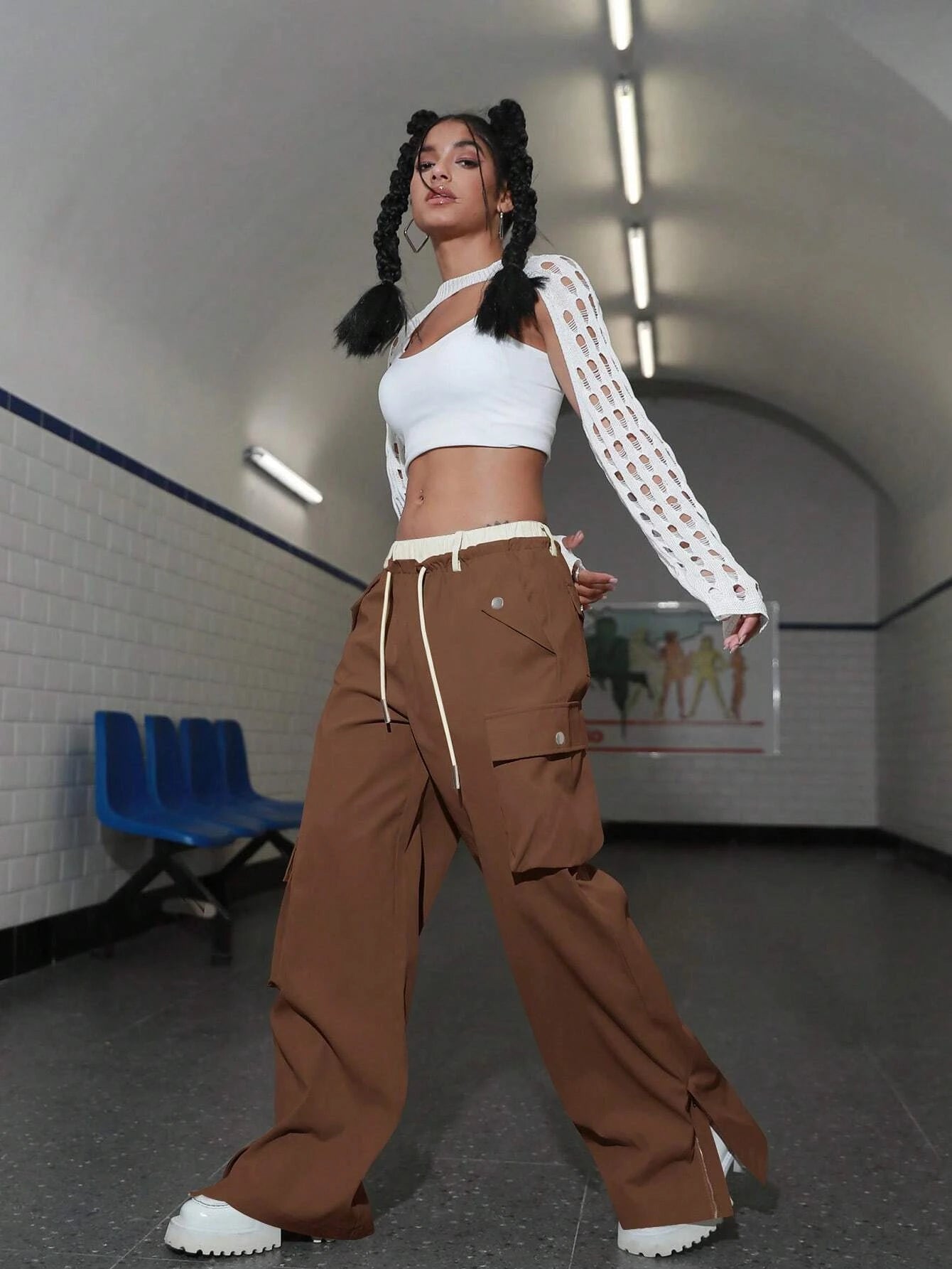 Outdoor Flap Pocket Side Cargo Trousers – lifestyle view 20