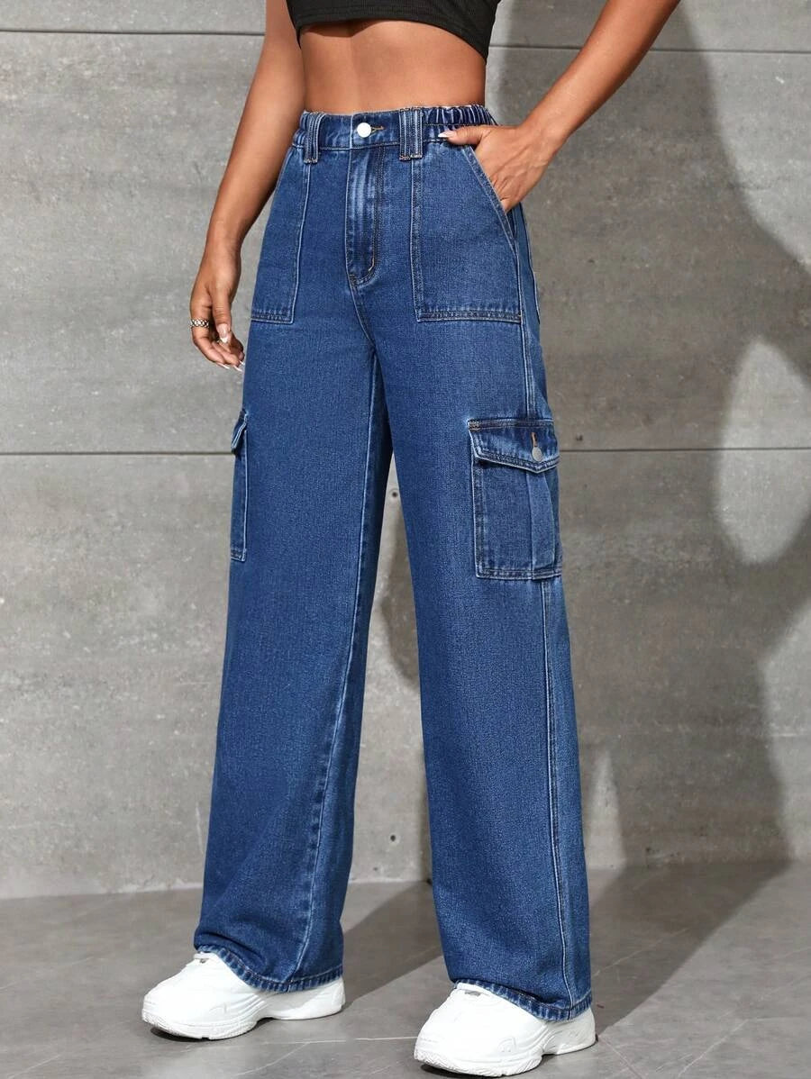 Flap Pocket Cargo Jeans in Beige – fit and style view