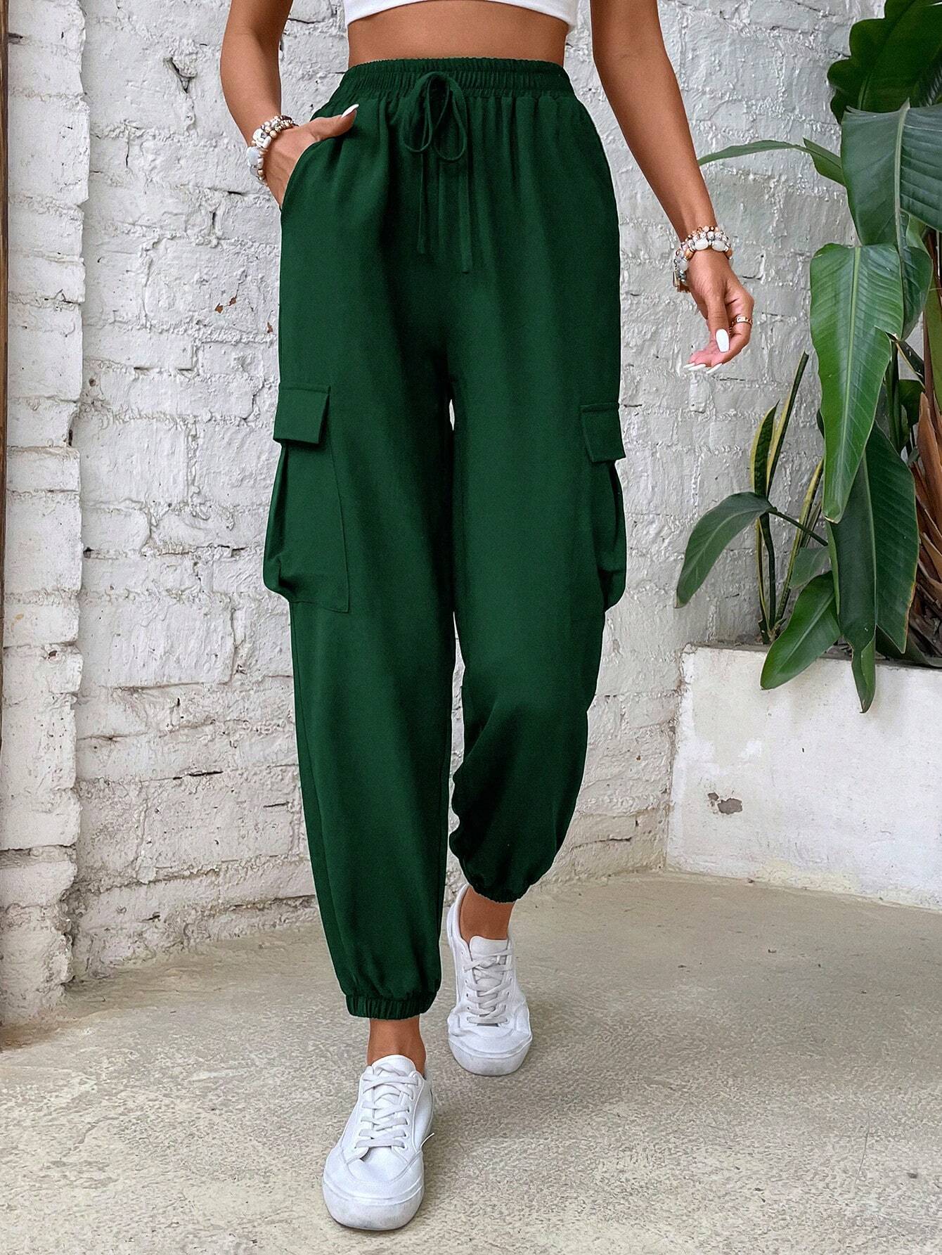 Classic Line Pocketed Cargo Pants – lifestyle view 11