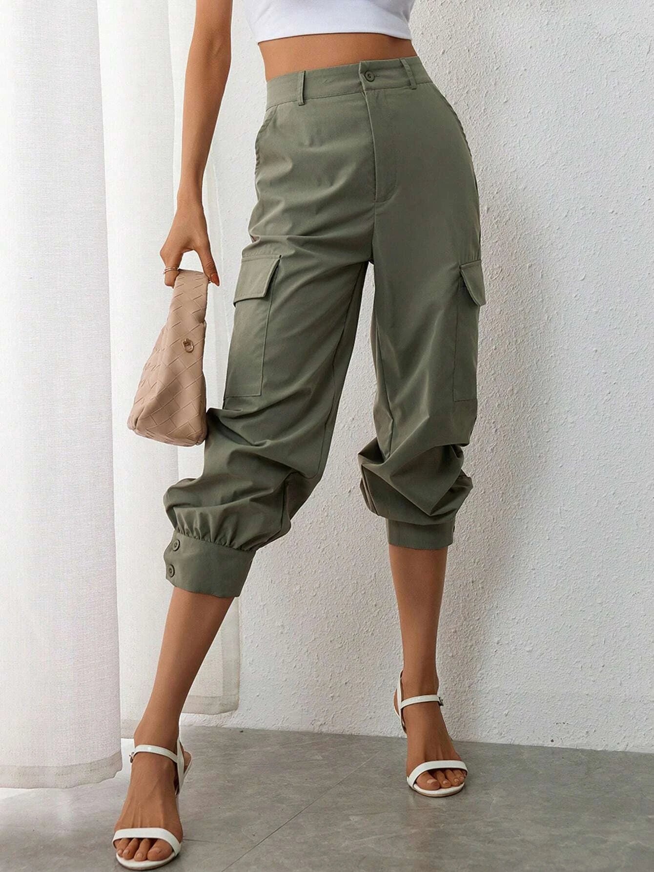 Flap Pocket Side Cargo Pants Style 4 – back view detail