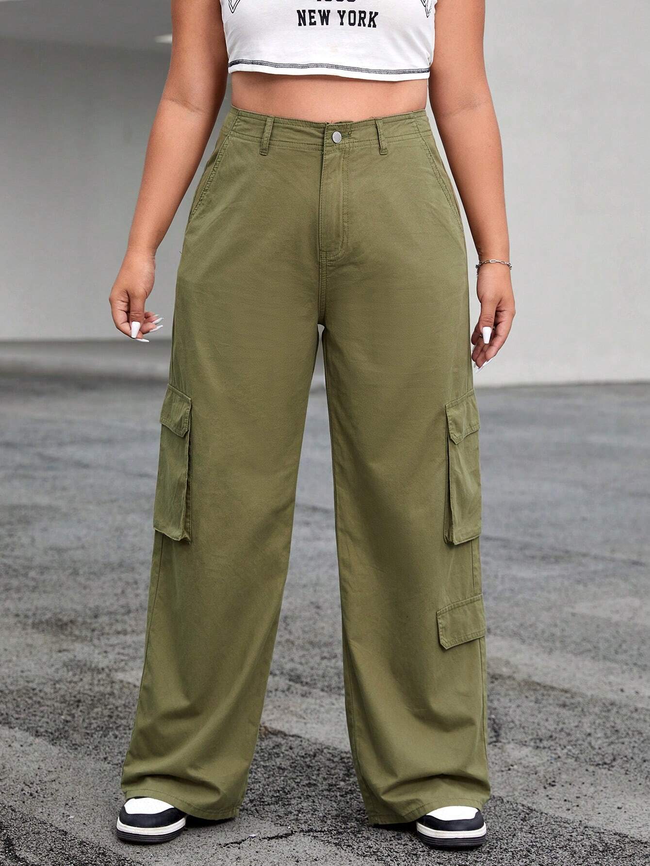 Non-Stretch Pocket Side Cargo Pant – pocket detail close-up