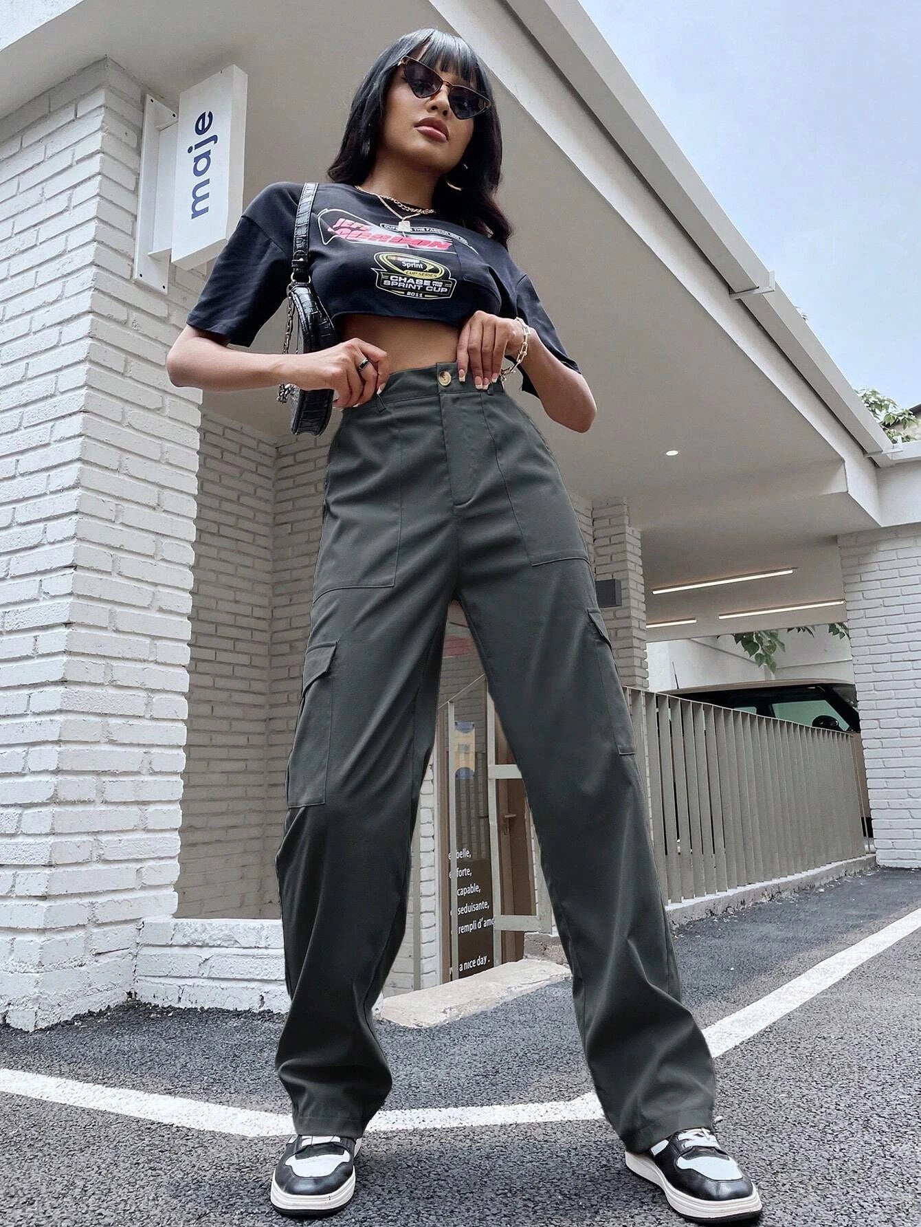 Regular Fit Non Stretch Cargo Pants – lifestyle view 14