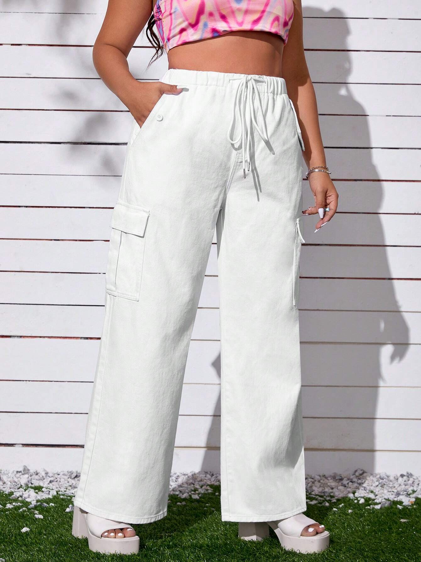 Drawstring Waist Cargo Jeans With Flap Pocket – back view detail