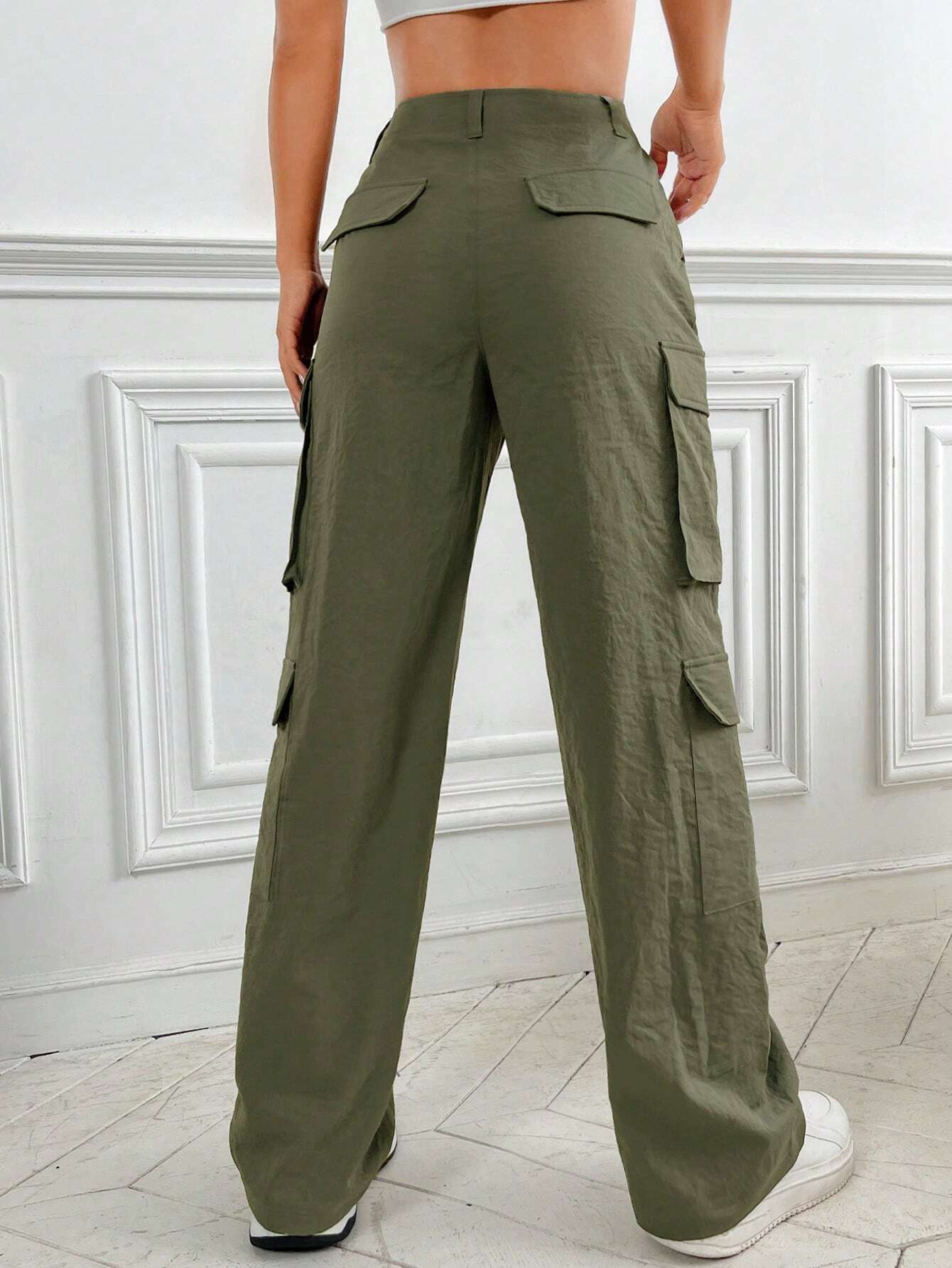 Flap Pocket Side Cargo Pants in Green #s-22 – side profile view