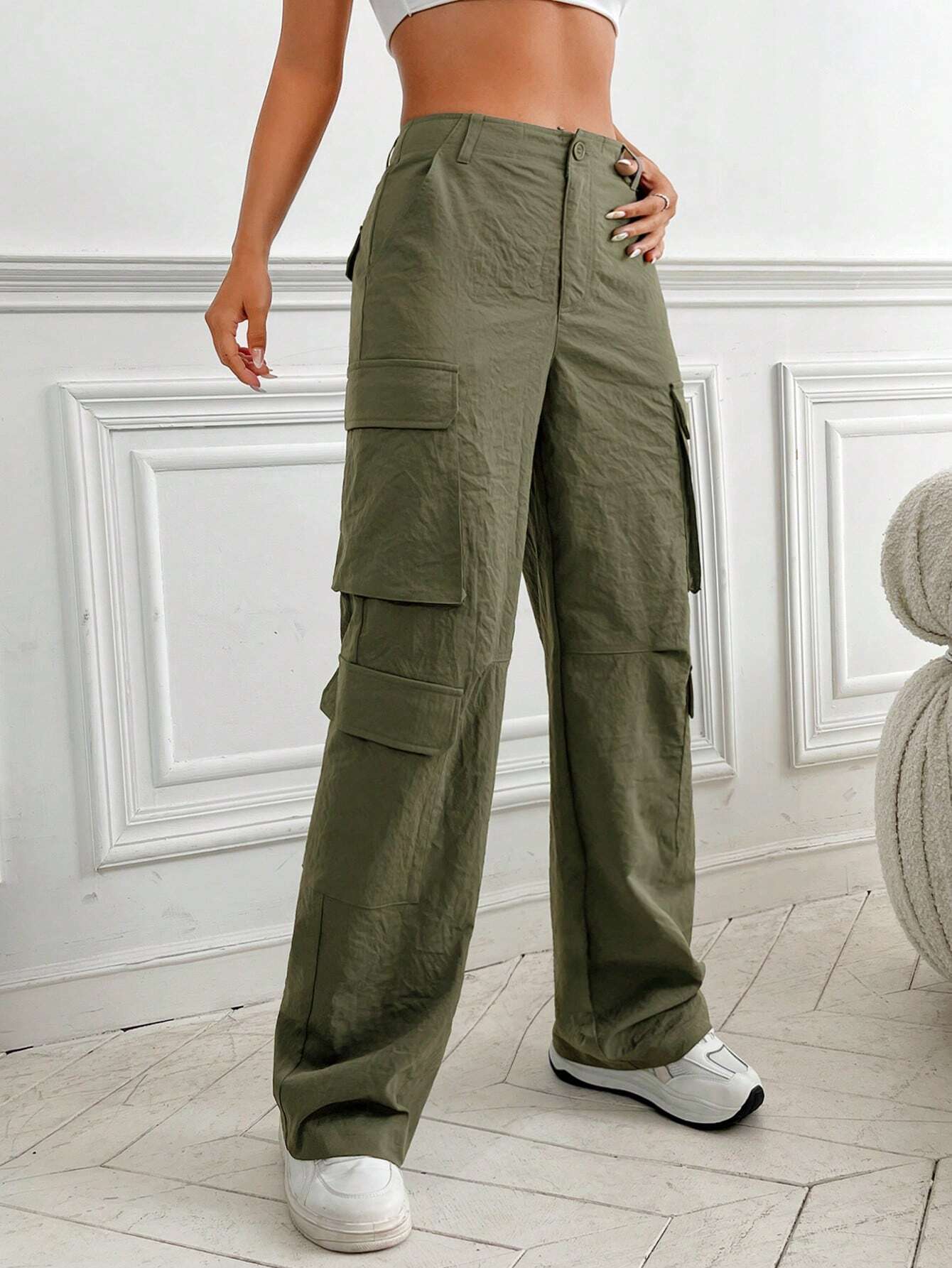 Flap Pocket Side Cargo Pants in Green #s-22 – back view detail