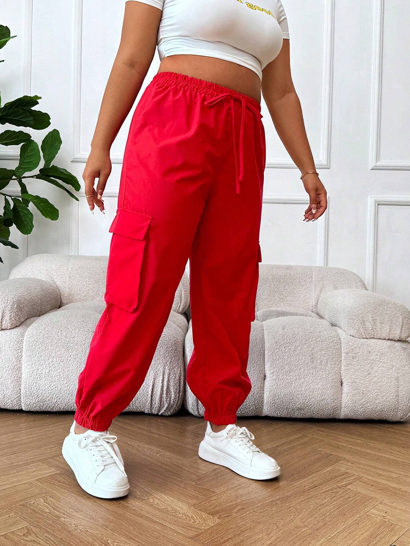 Plain Flap Pocket Side Drawstring Waist Cargo Pants – waistband detail