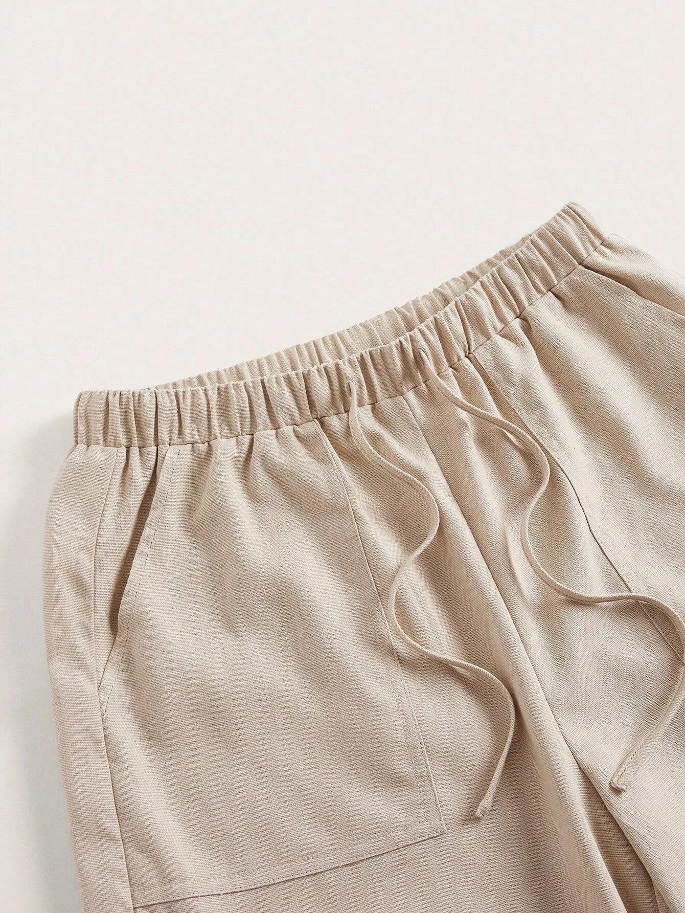 Letter Graphic Flap Pocket Side Cargo Pants – back view detail