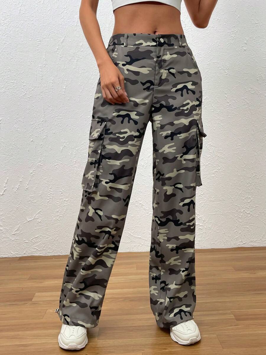 Flap Side Pocket Camo Print Cargo Pants – women's cargo pants front view