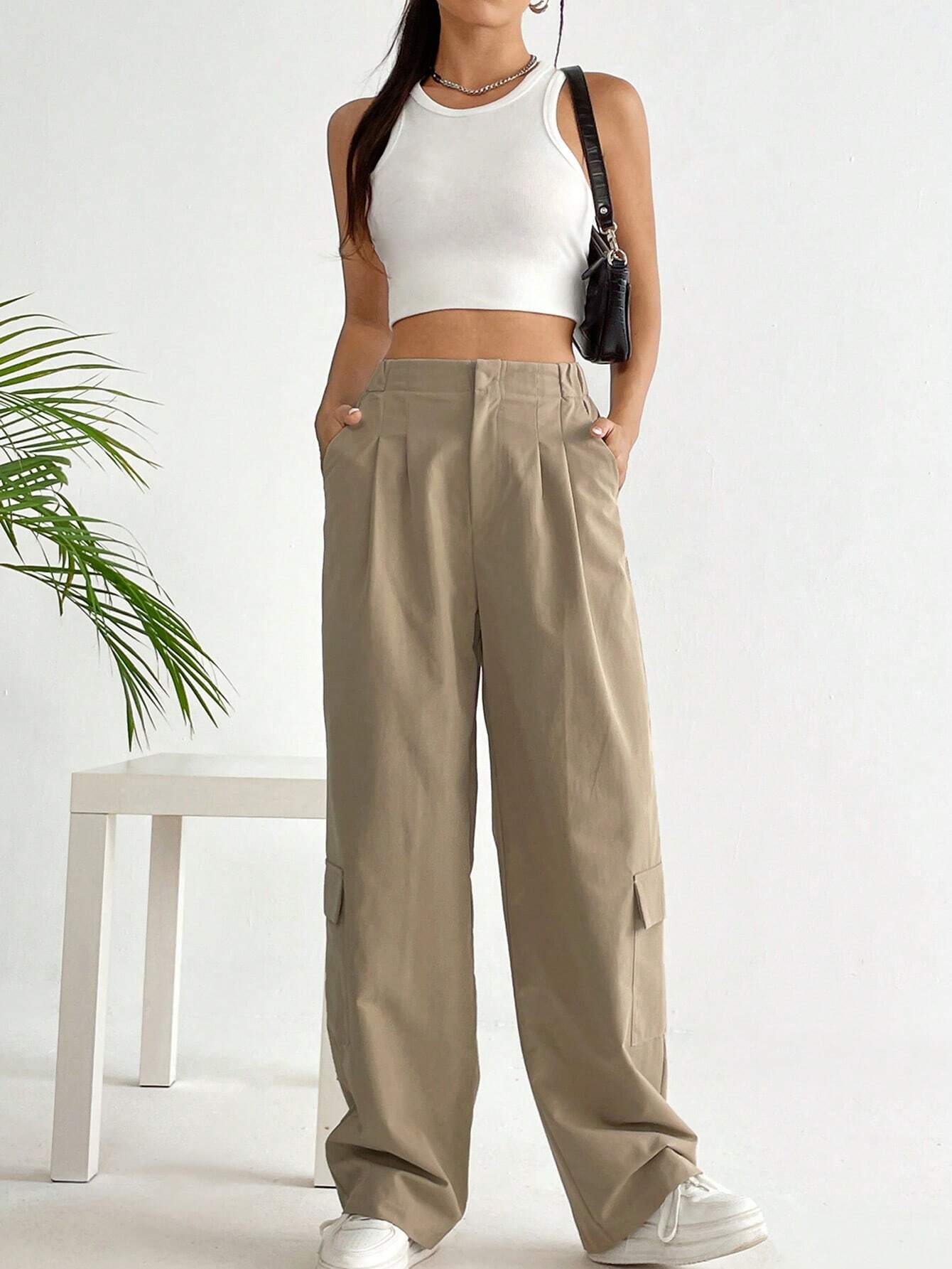 Long Flap Pocket Beige Cargo Pants – side profile view