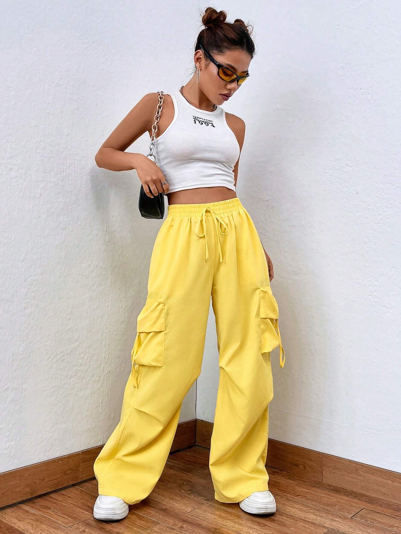 Flap Pocket Side Drawstring Waist Cargo Pants – side profile view