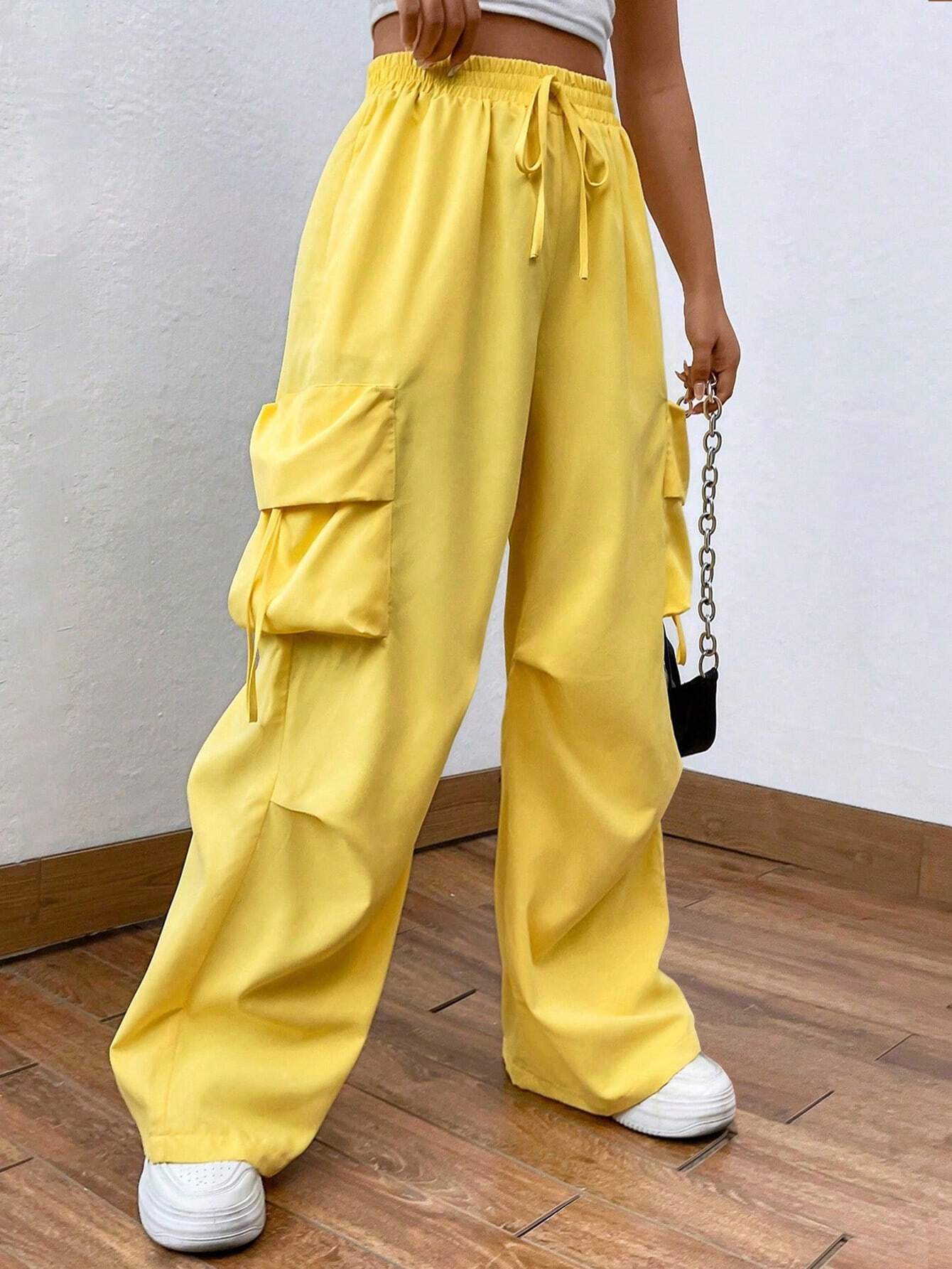 Flap Pocket Side Drawstring Waist Cargo Pants – pocket detail close-up