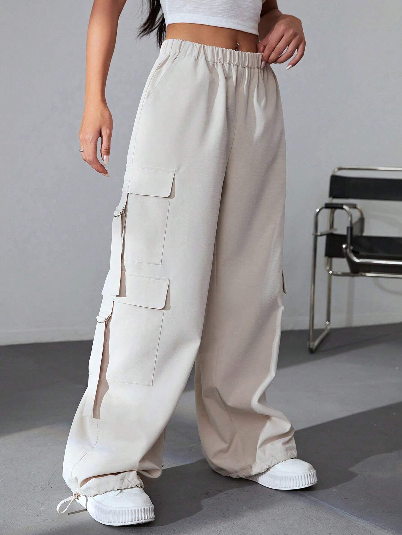 Flap Plain Side Pocket Casual Cargo Pants – back view detail