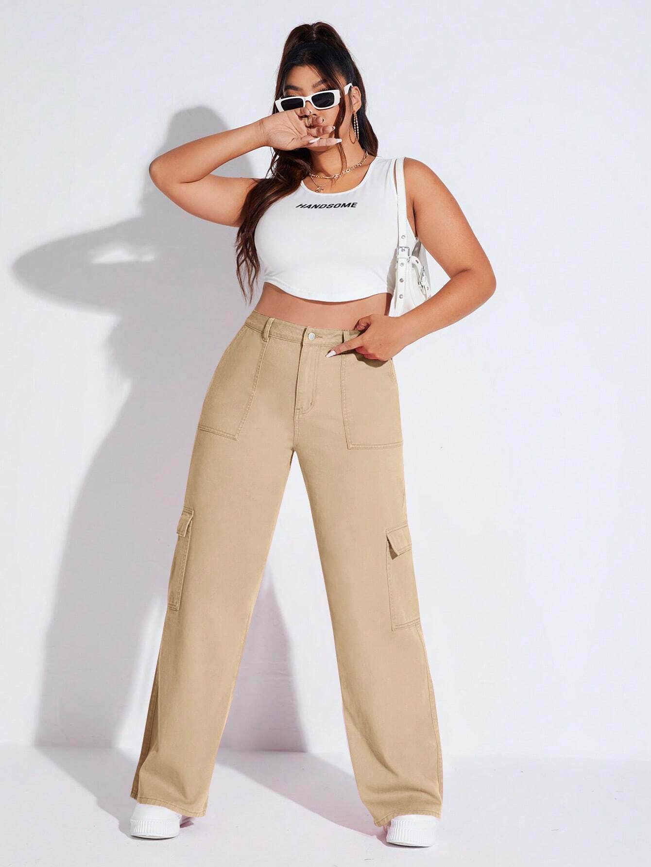 Solid Colored Flap Pocket Cargo Jeans – fabric detail close-up
