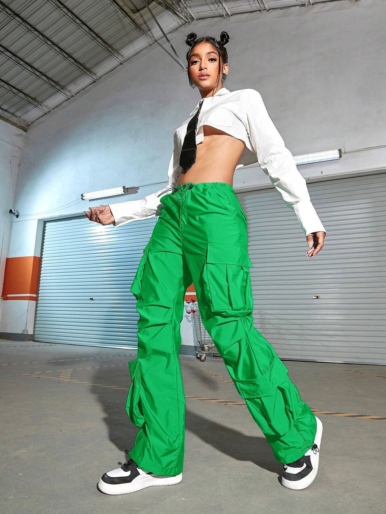 Drawstring Ruched Cargo Parachute Pant – back view detail