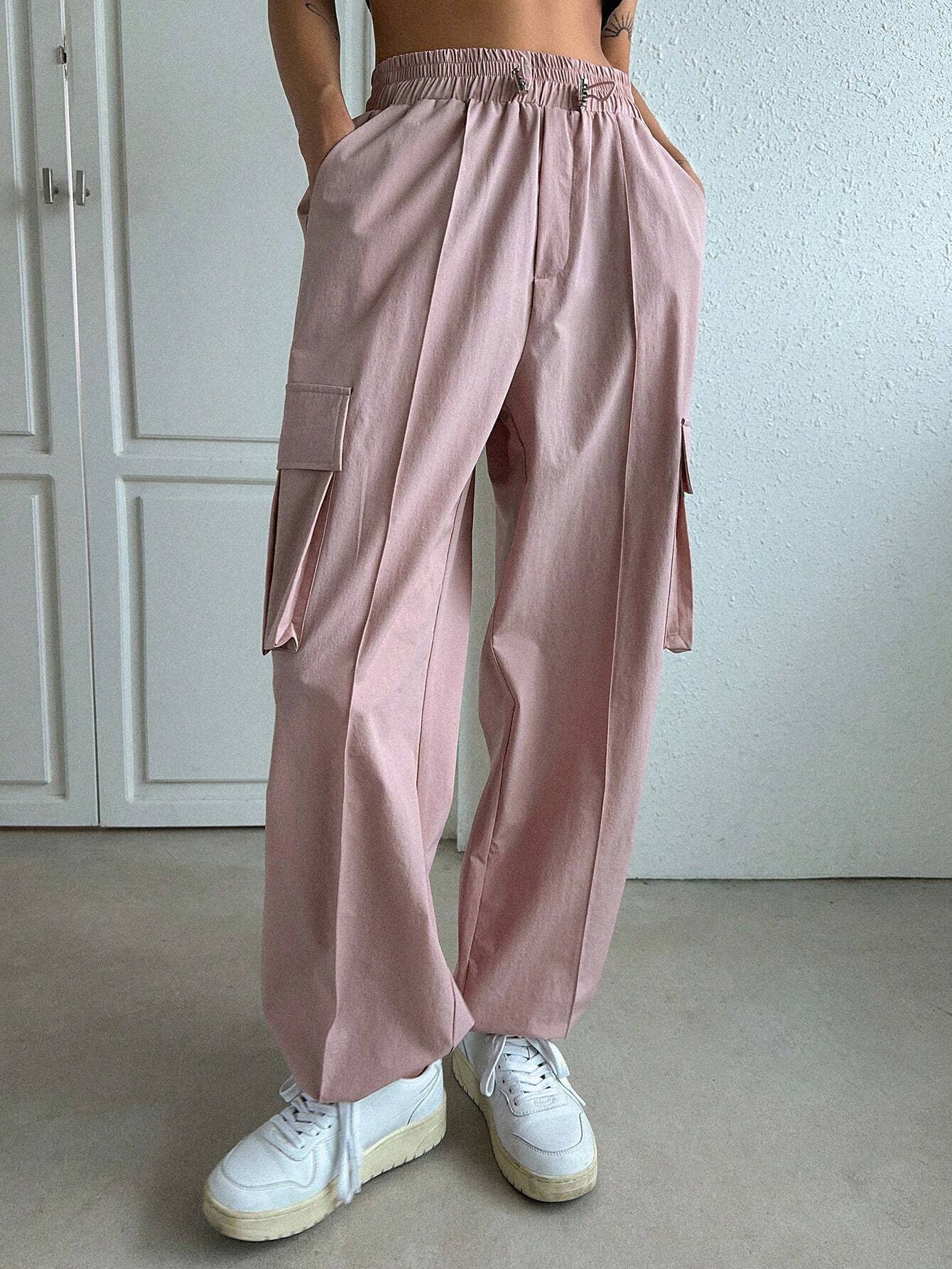 Cargo Pants With Flap Pocket – back view detail