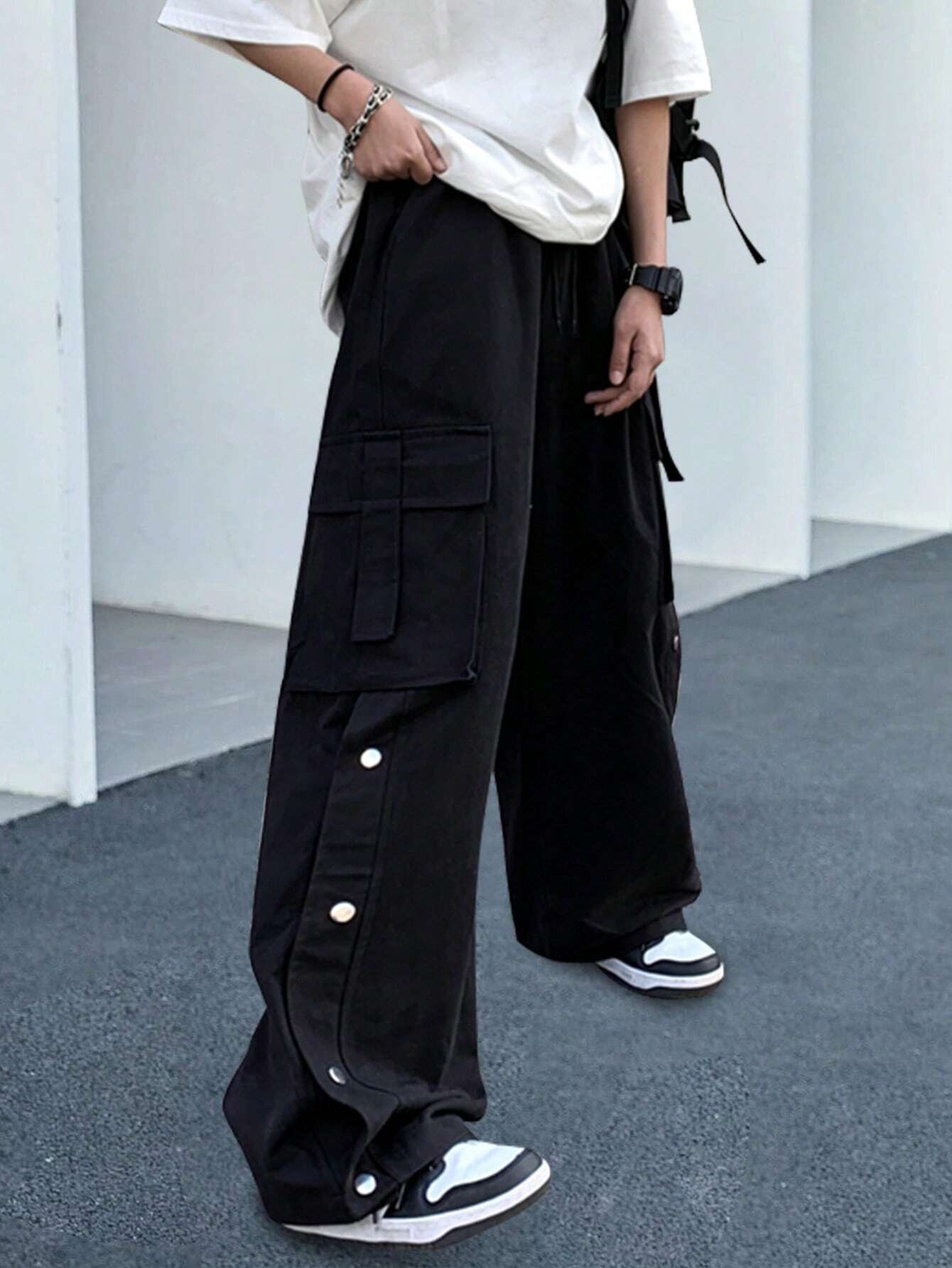 Side Flap Pocket Drawstring Waist Cargo Pants – full length outfit view