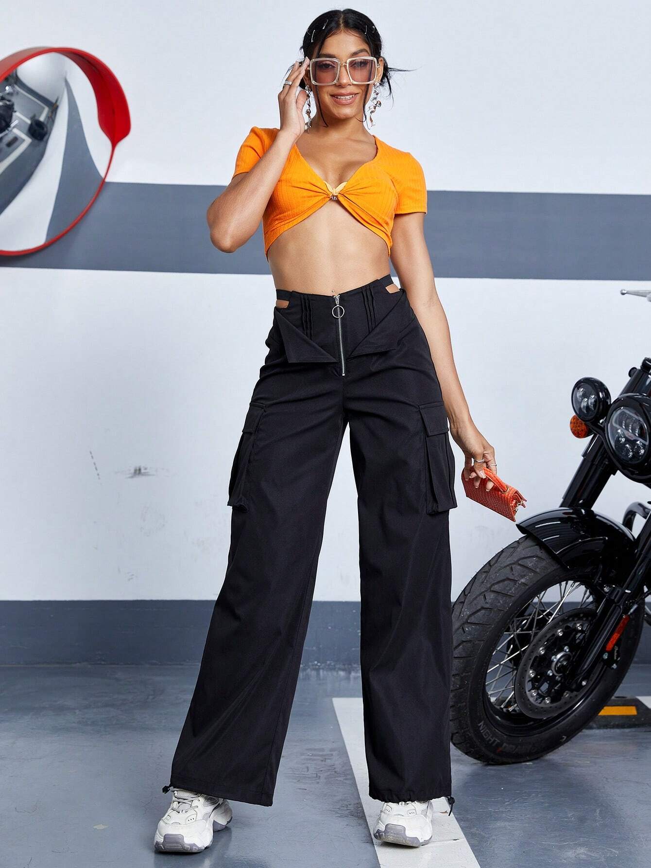 Casual Zip Up Cargo Pants – pocket detail close-up