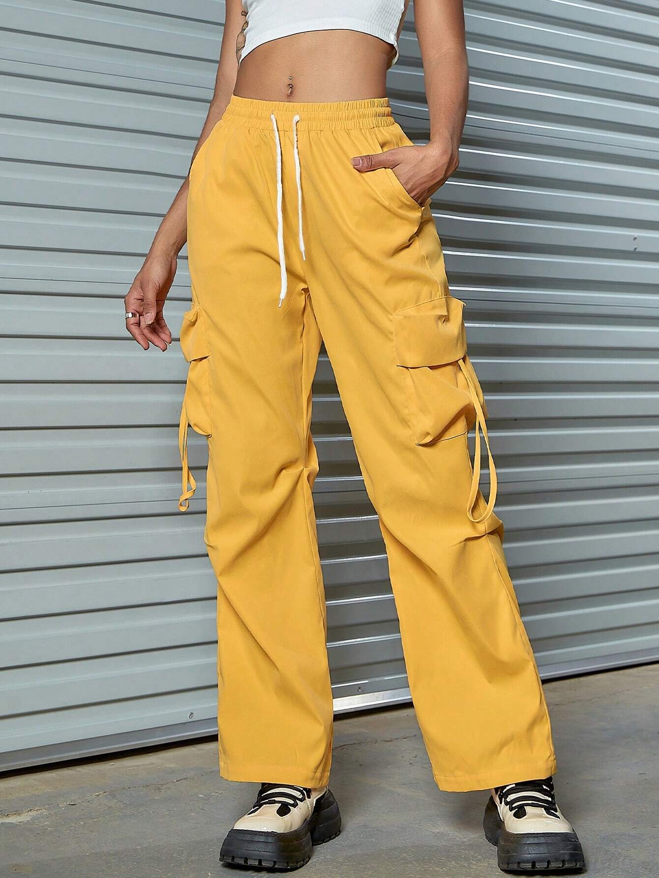 Versatile Pants With Pockets And Adjustable Waist – side profile view