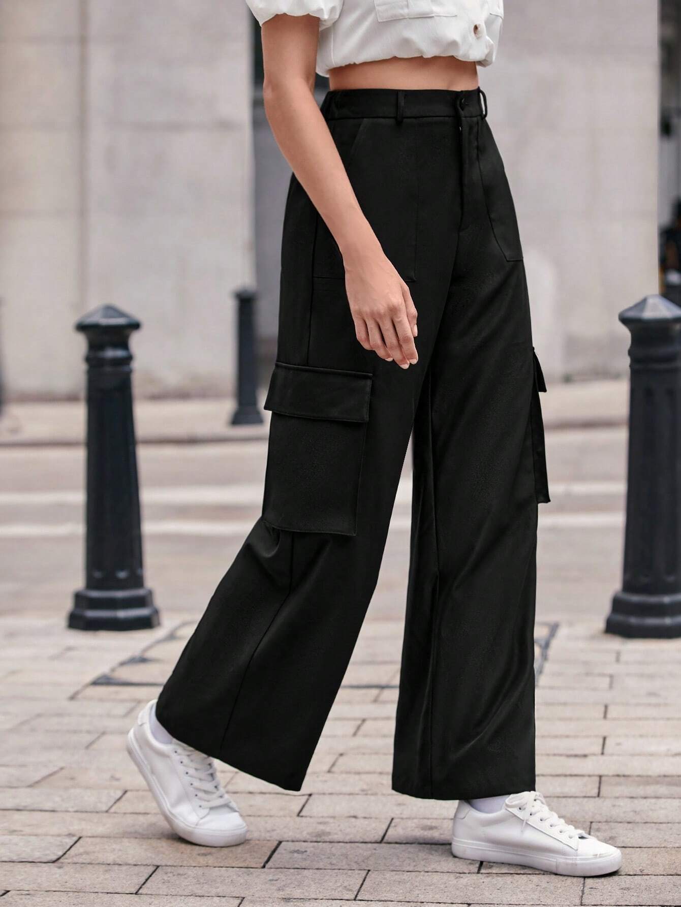 Casual Plain Flap Pocket Side Cargo Pants Style 1 – back view detail