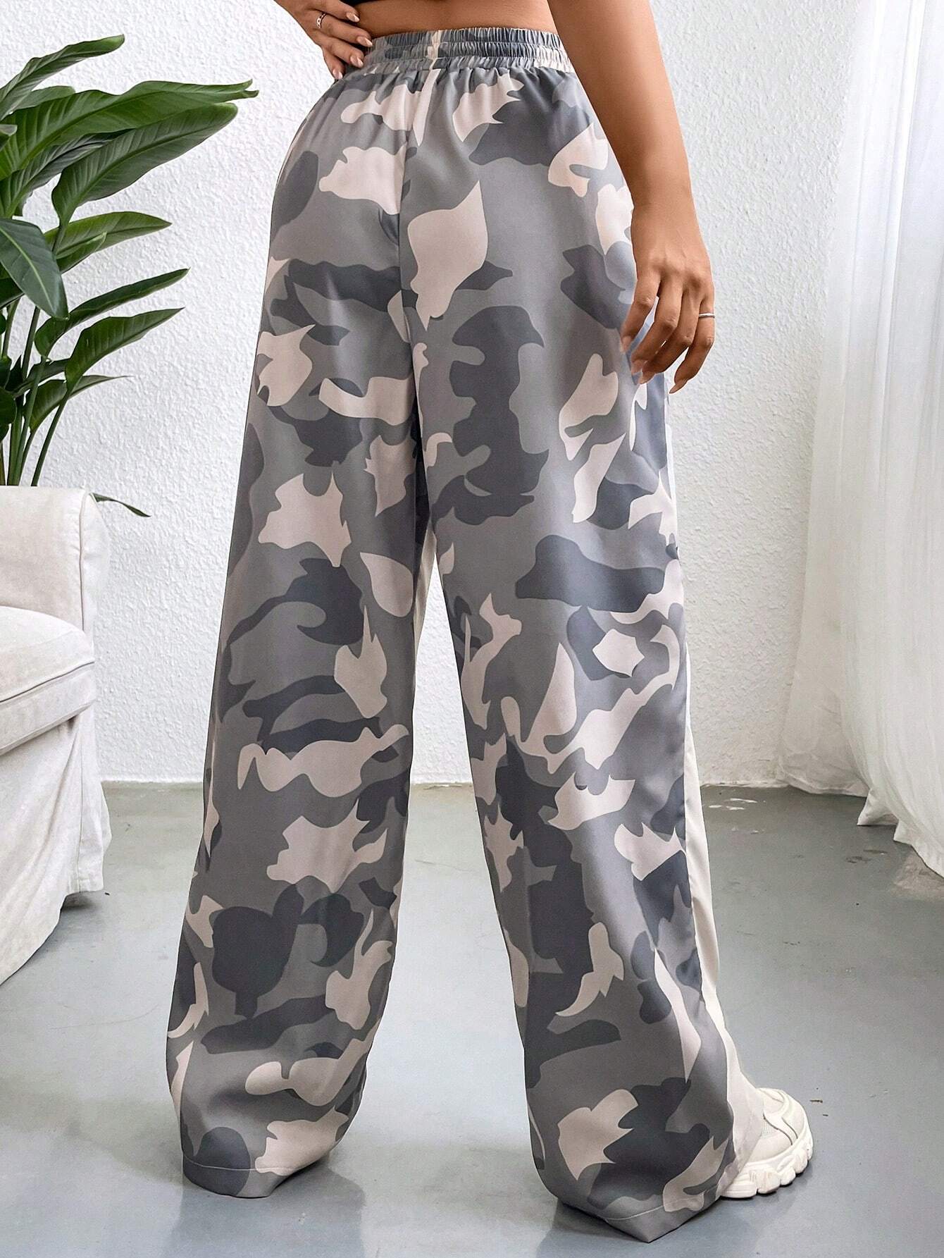 Versatile Camo Print Cargo Pants – side profile view