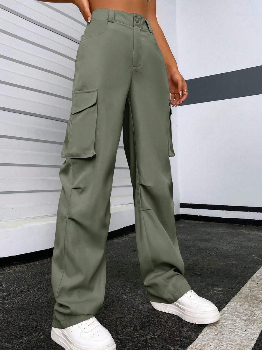 Solid Flap Pocket Side Cargo Pants – lifestyle view 32