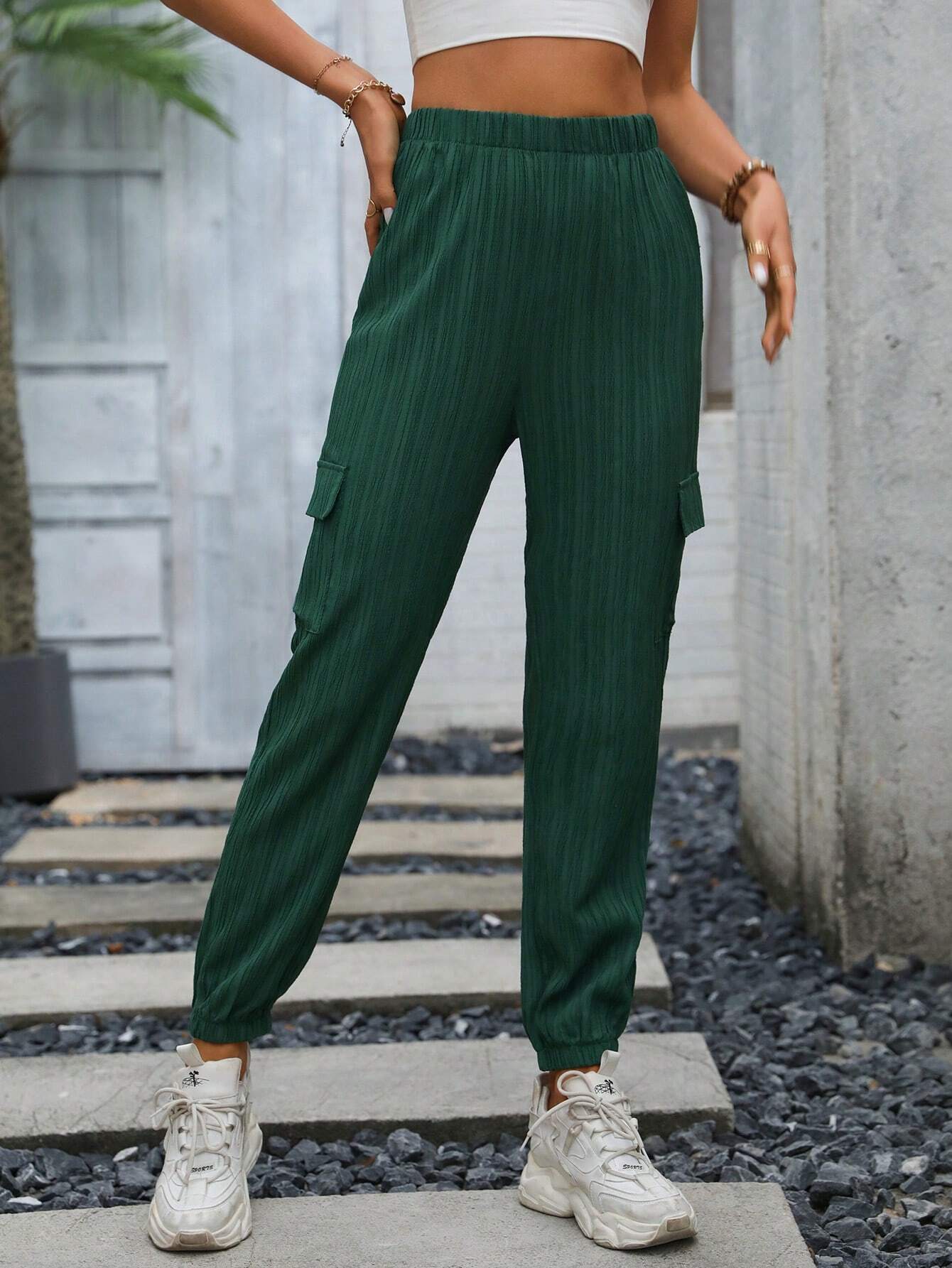 Flap Pocket Side Cargo Pants In Solid Color – back view detail