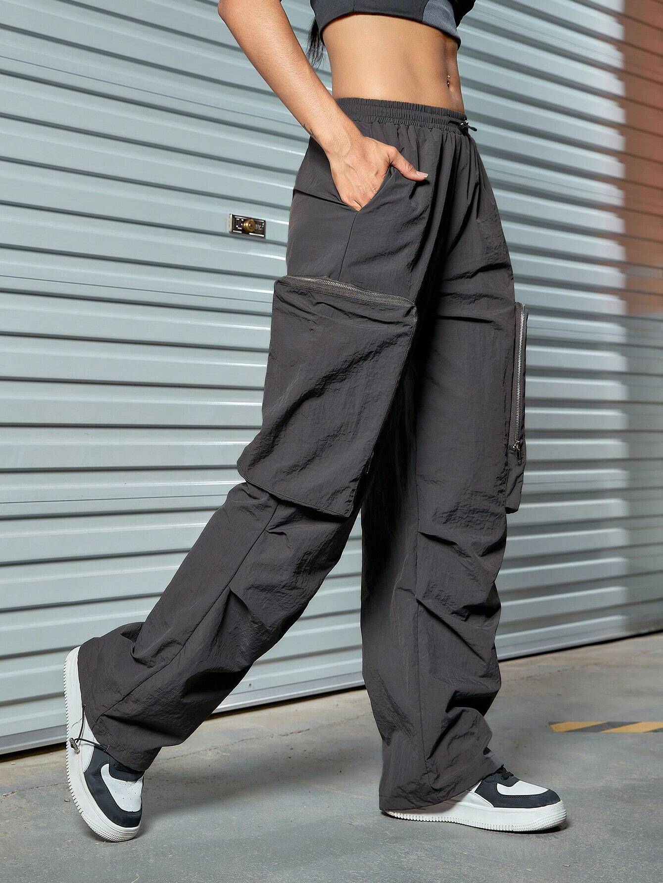 Functional Side Pocket Cargo Pants – back view detail