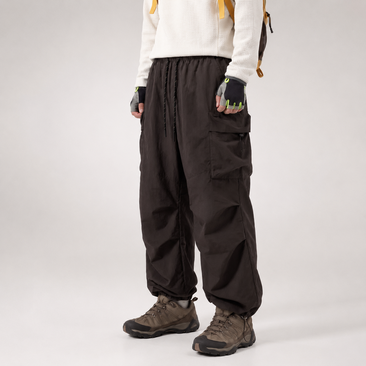 Lightweight Baggy Cargo Parachute Pants With Elastic Waist For Men
