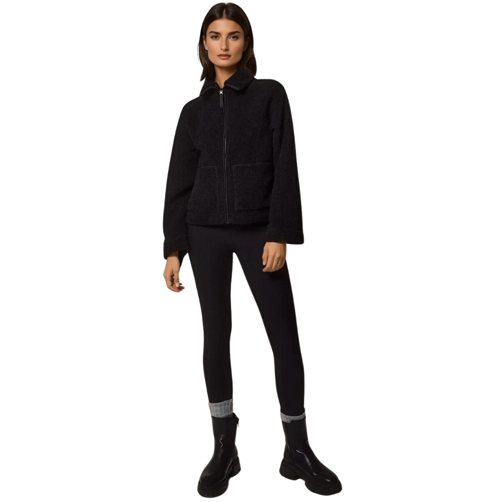 Thermal Leggings For Everyday Comfort – full length outfit view