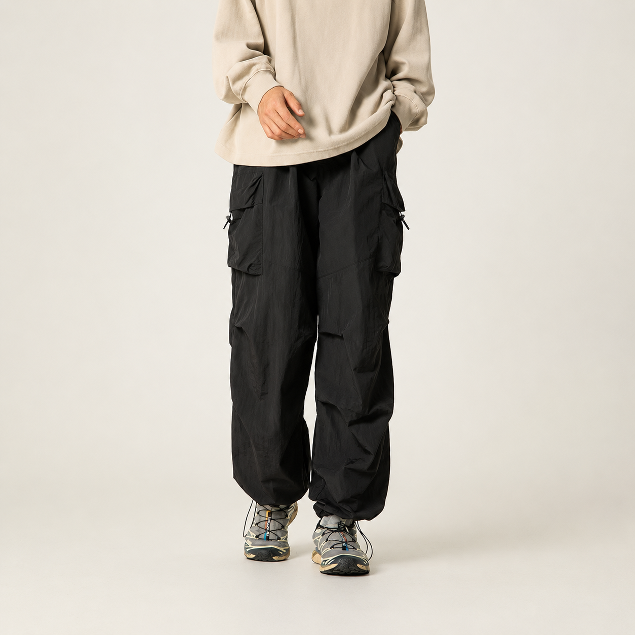 Lightweight Baggy Cargo Parachute Pants With Elastic Waist