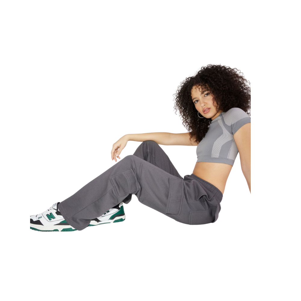 Fleece Cargo Sweatpant – fabric detail close-up