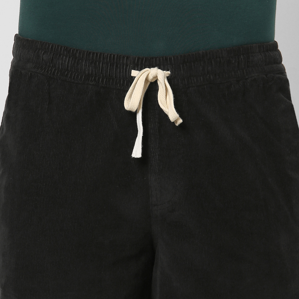 Casual Drawstring Shorts – lifestyle view 19