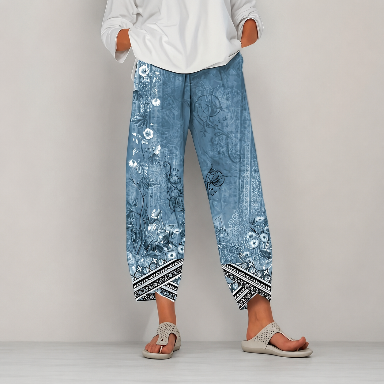 Vintage Themed Floral Capri Pants For Women