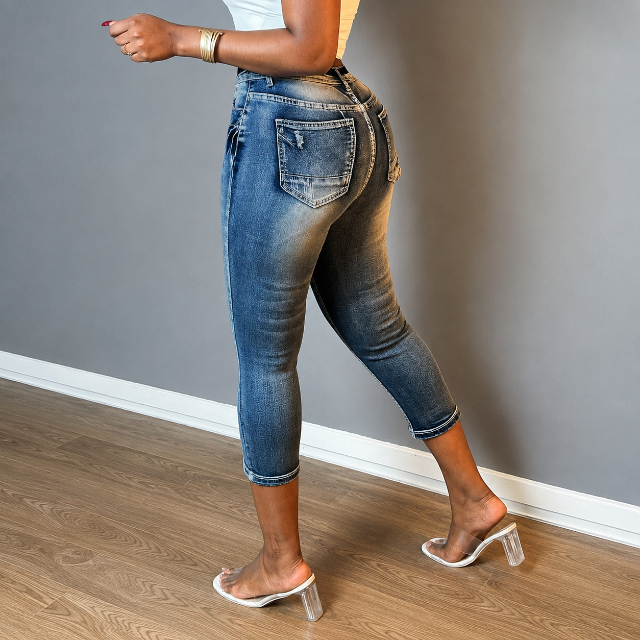 Vintage Themed Button Up Zipper Stretchable Jeans
