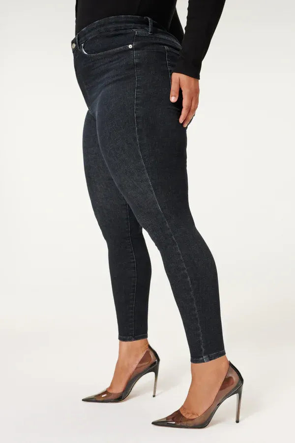 Skinny Tummy Control Jeans – fit and style view