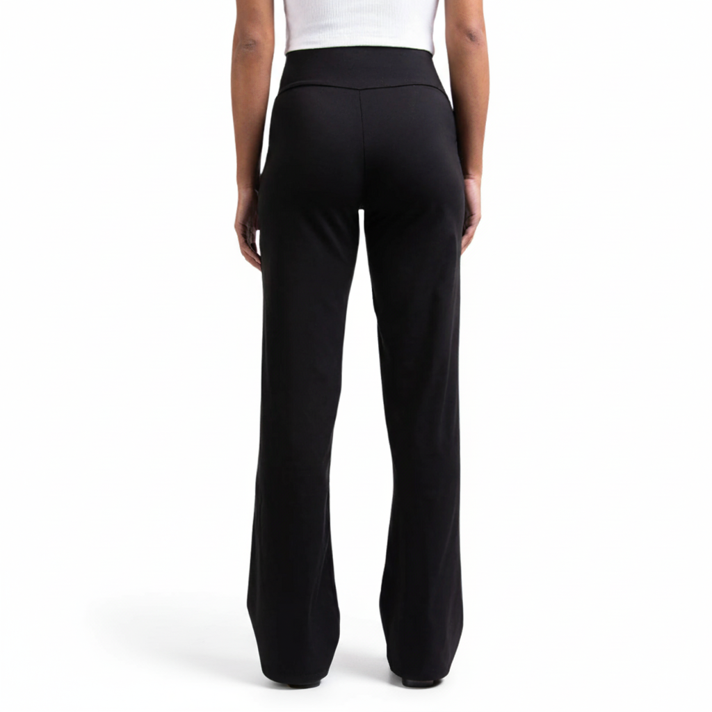 Women's Elastic High Rise Straight Fit Everyday Pants – pocket detail close-up