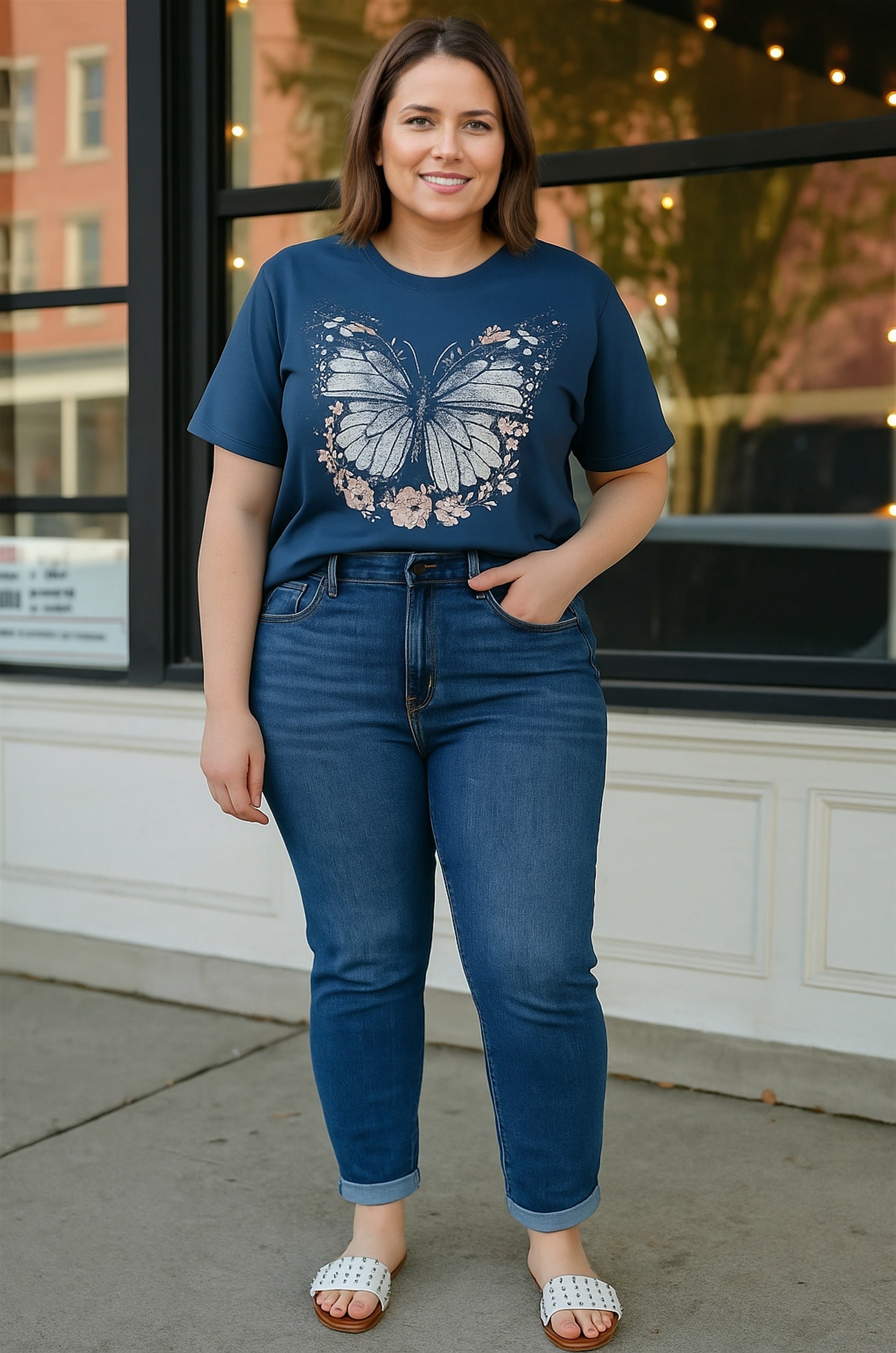 High Rise Shaping Jeans – full length outfit view