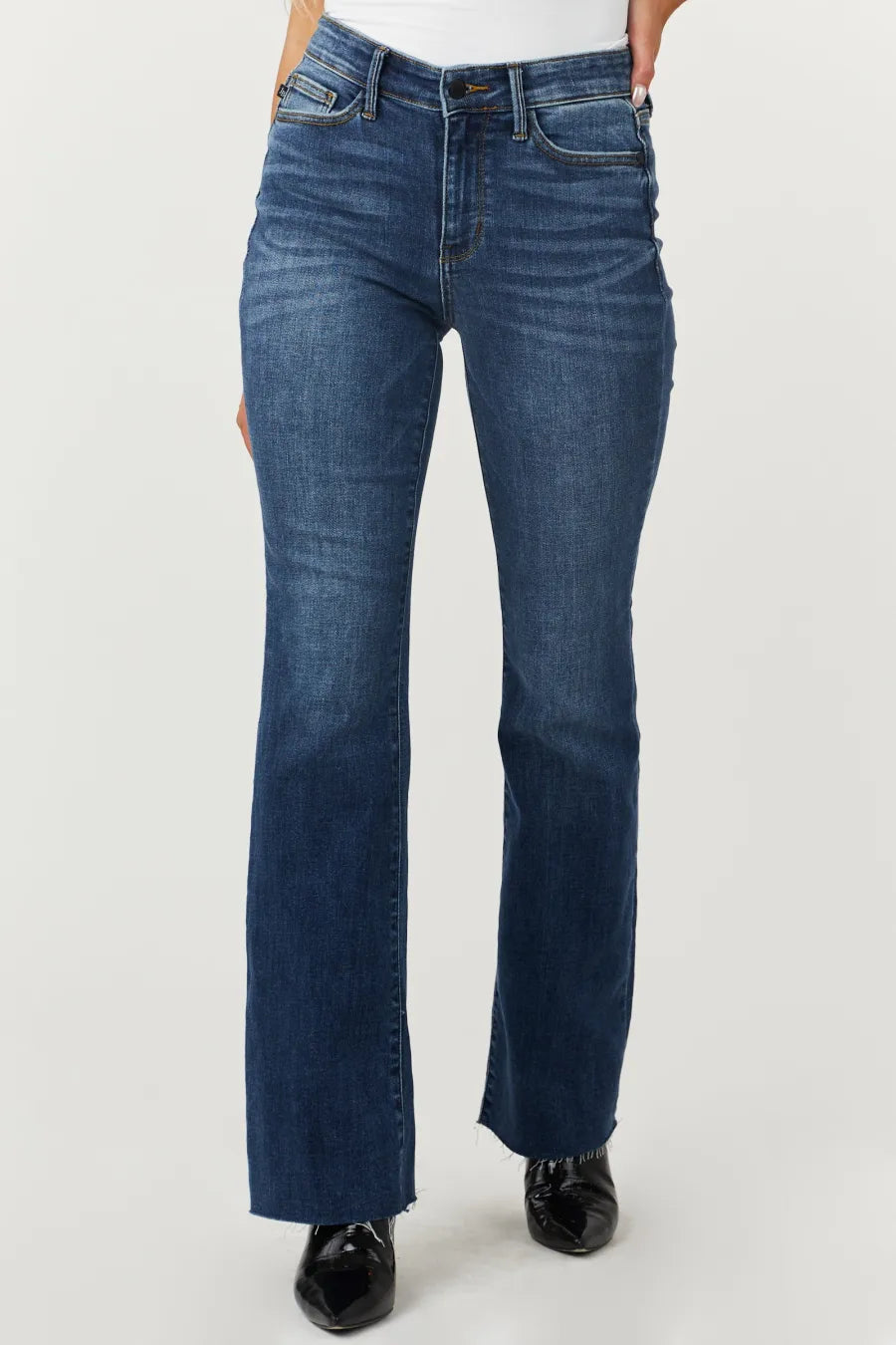 Mid Rise Tuck Bootcut Jeans – pocket detail close-up