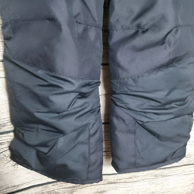 Snow Pants With Zip Pockets – side profile view