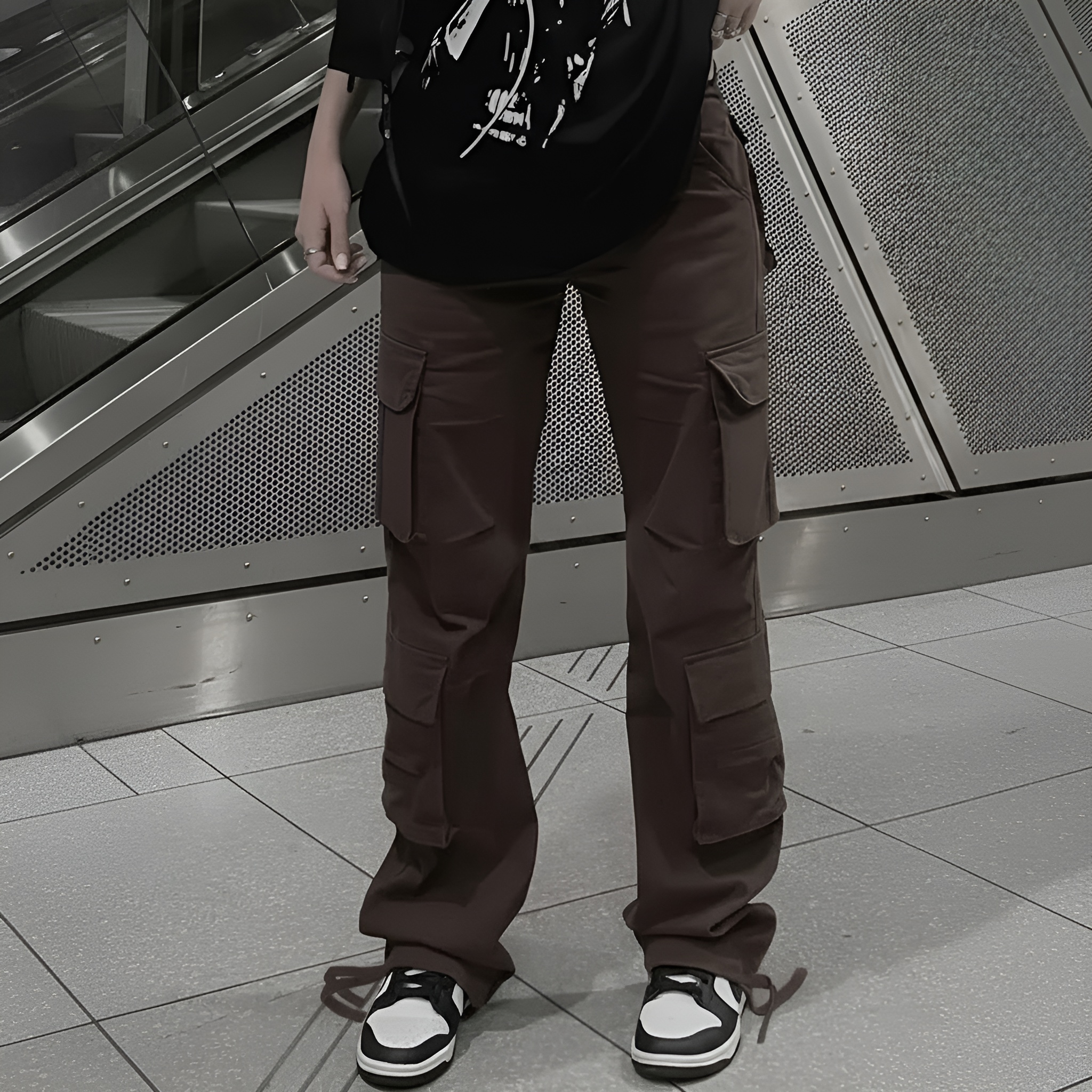 Casual Baggy Streetwear Cargo Pants For Women – full length outfit view