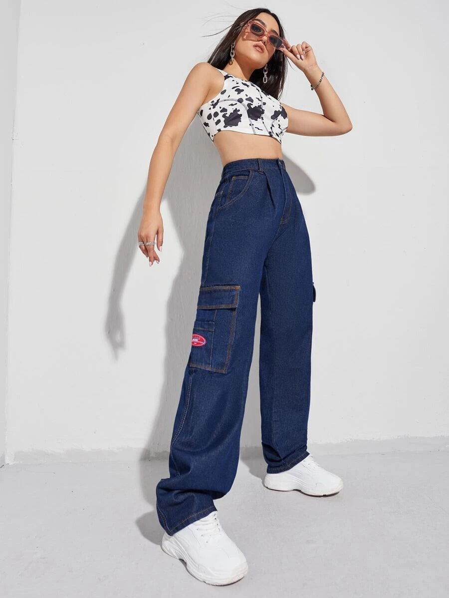 Patched Detail Flap Pocket Wide Leg Jeans in Dark Blue – fit and style view